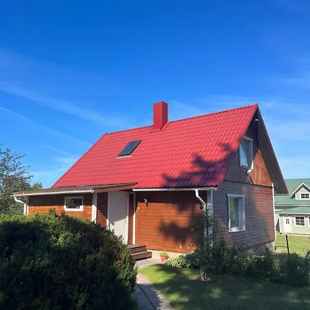 Martini Puhkemaja * Puhajarve